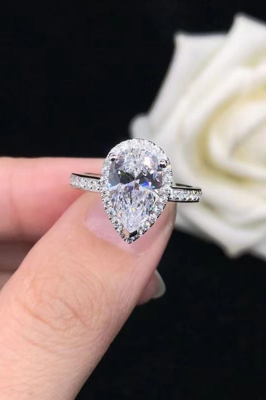 CZ, Moissanite, or Lab Grown Diamonds - Which one is the best for you?