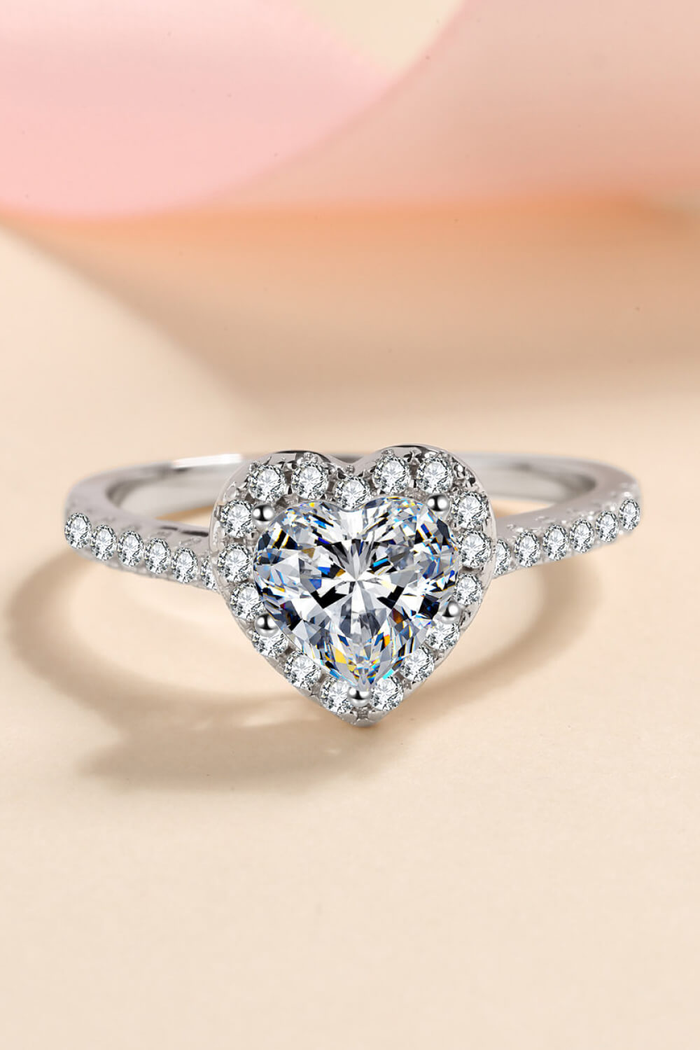 Boutique Heart-Shaped 1 Carat Moissanite Ring