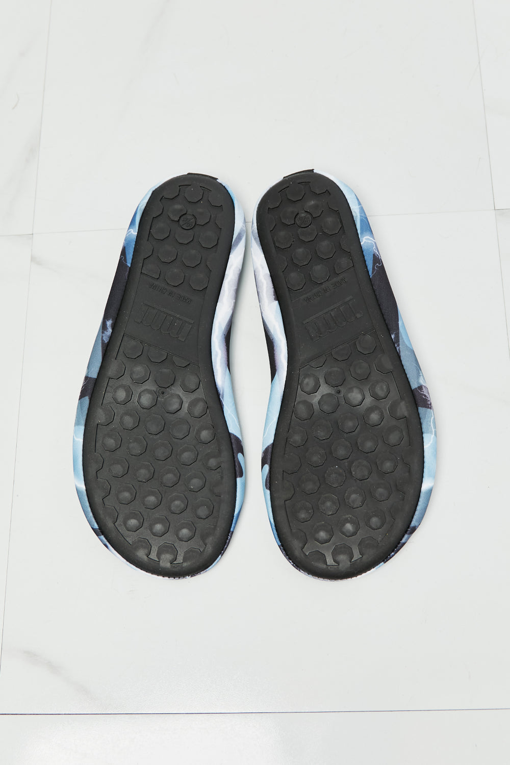 MMshoes On The Shore Water Shoes in Multicolor